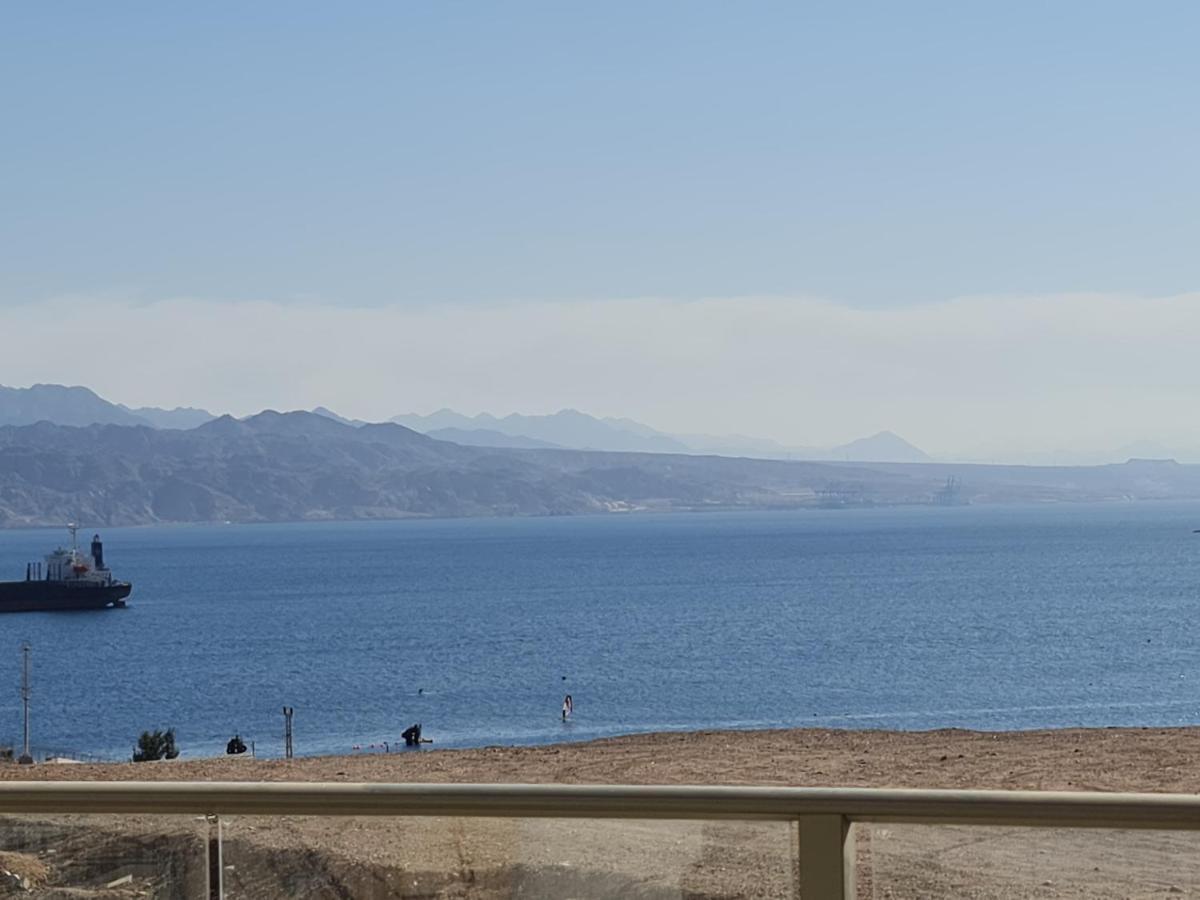 Top-Luxury Exclusive Аpt With Jacuzzi In Front Of The Sea Eilat Buitenkant foto