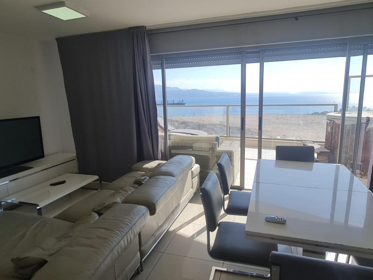Top-Luxury Exclusive Аpt With Jacuzzi In Front Of The Sea Eilat Buitenkant foto
