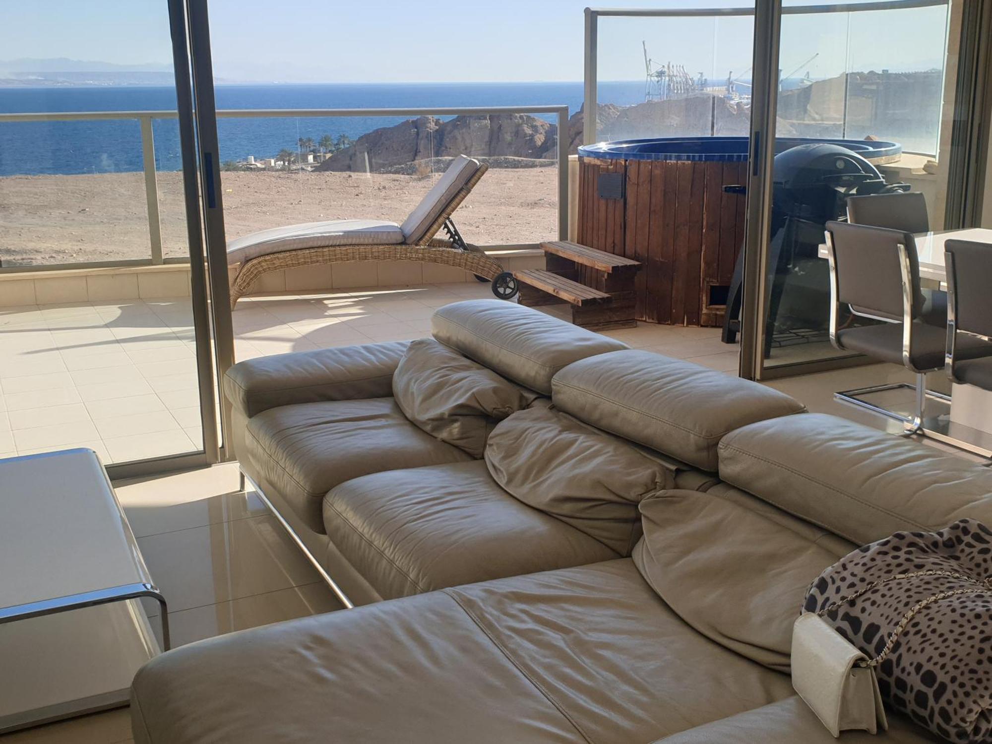 Top-Luxury Exclusive Аpt With Jacuzzi In Front Of The Sea Eilat Buitenkant foto