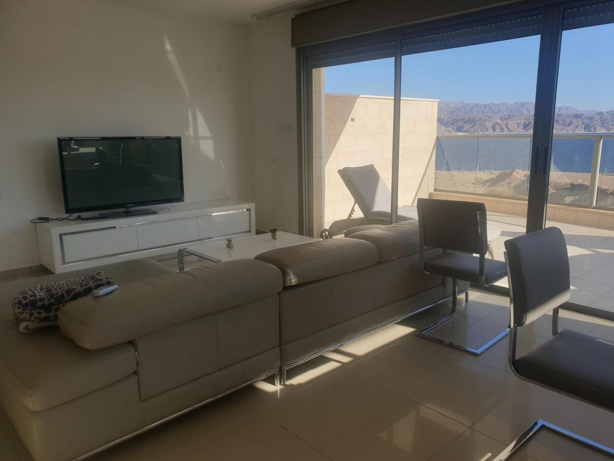 Top-Luxury Exclusive Аpt With Jacuzzi In Front Of The Sea Eilat Buitenkant foto